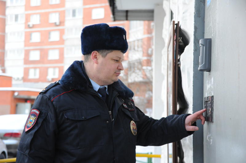 В Москве полицейские задержали подозреваемого в ложном сообщении о противоправном деянии