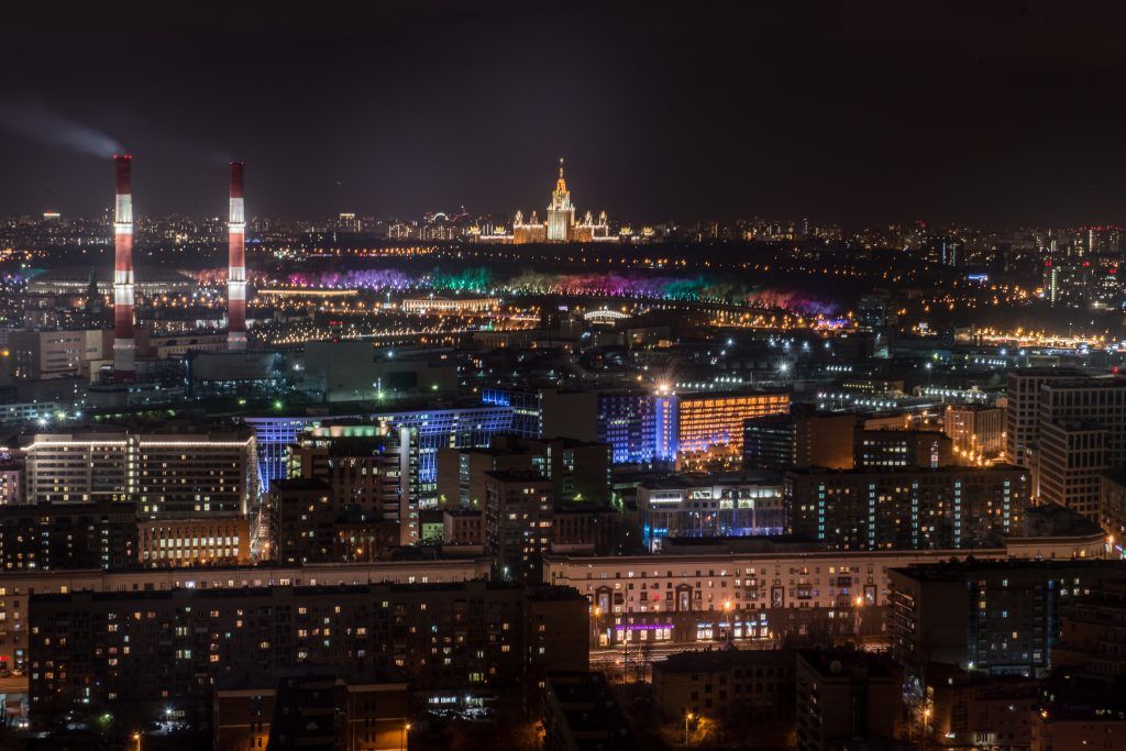 Четыре парка в центре Москвы погасят огни на «Час Земли»