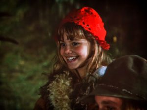 Самый любимый массовым зрителем персонаж в ее исполнении —веселая озорница Красная Шапочка, которую Яна сыграла в десятилетнем возрасте