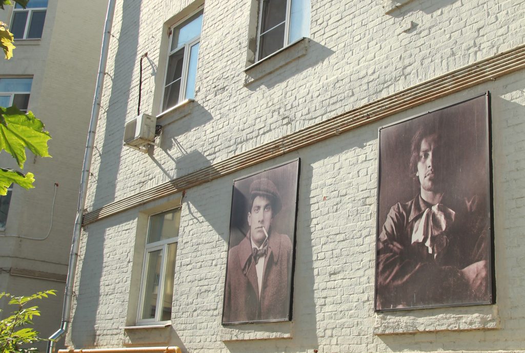 Дом№ 36 по Красной Пресне: вид на здание со двора. Фото: Наталия Нечаева, «Вечерняя Москва»