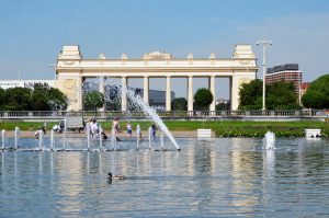 Одной из площадок стал Фигурный фонтан в Парке Горького. Фото: Анна Быкова