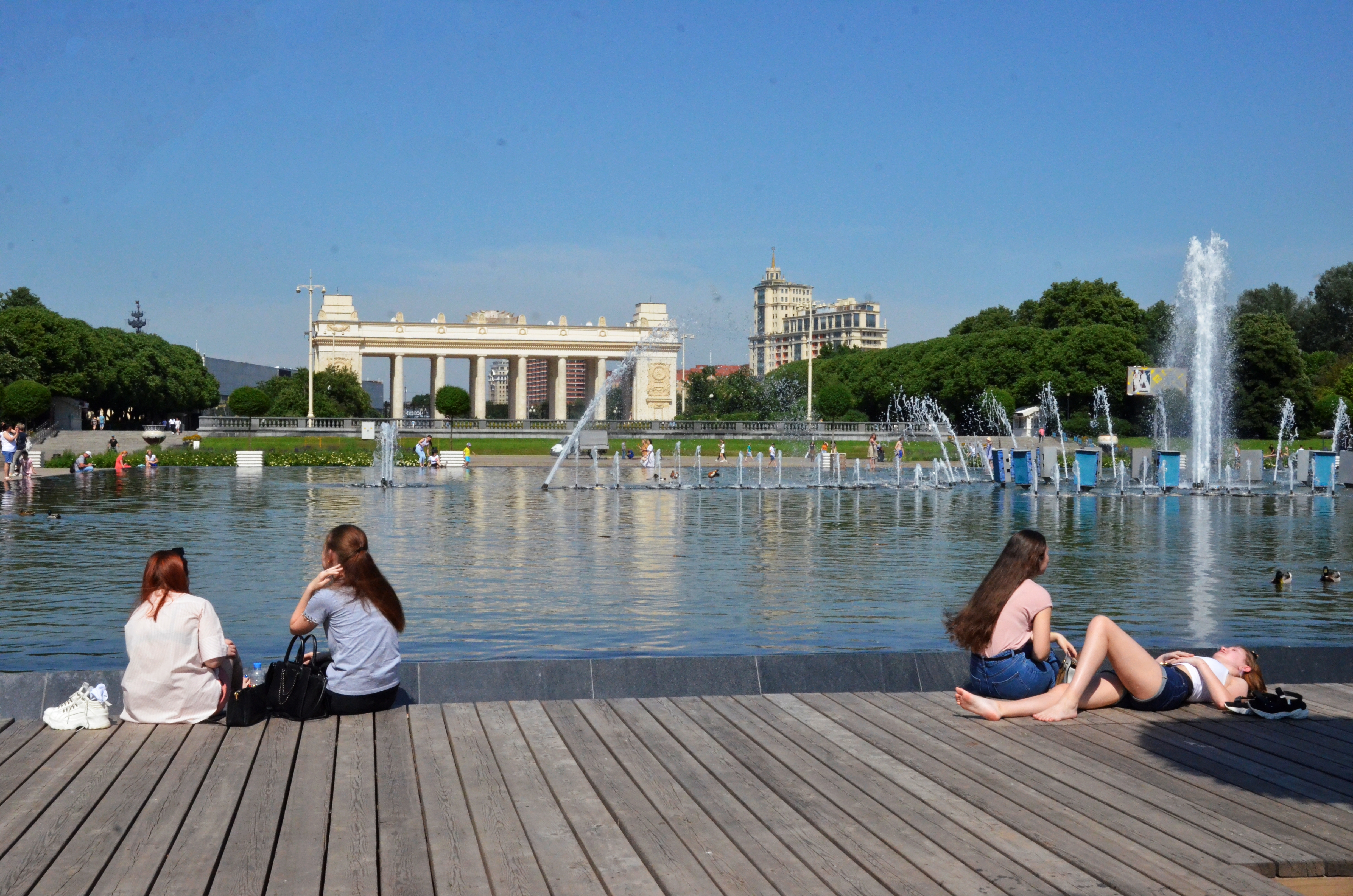 Новый парк Горького Москва