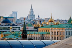 Горожане ценят историю родной столицы. Фото: Александр Казаков