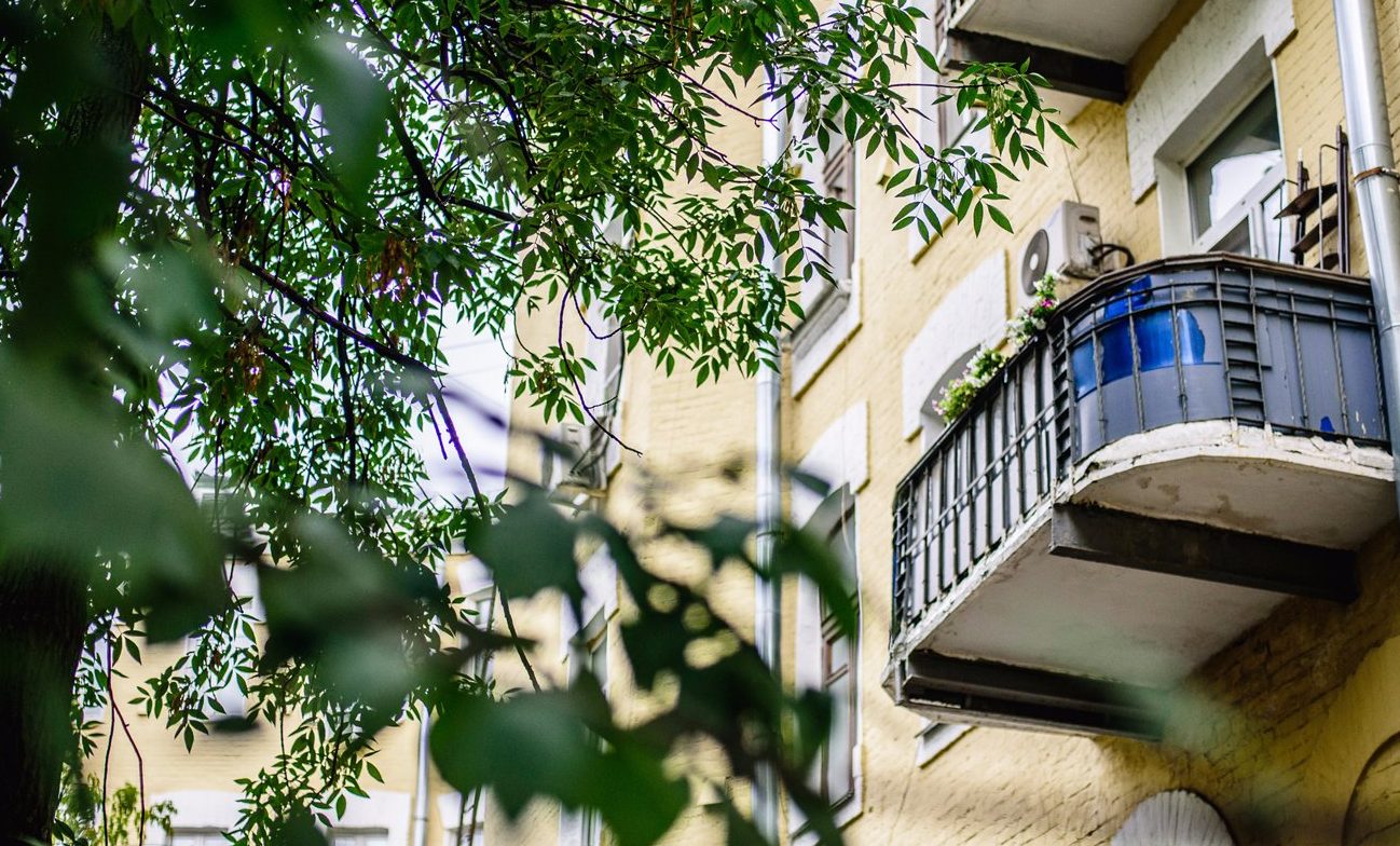 Балконы жилого дома отремонтируют в районе Арбат . Фото: сайт мэра Москвы