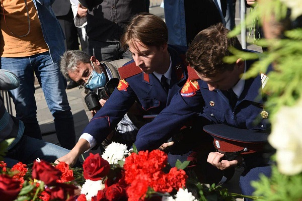 В ЦАО почтили память жертв теракта в Беслане