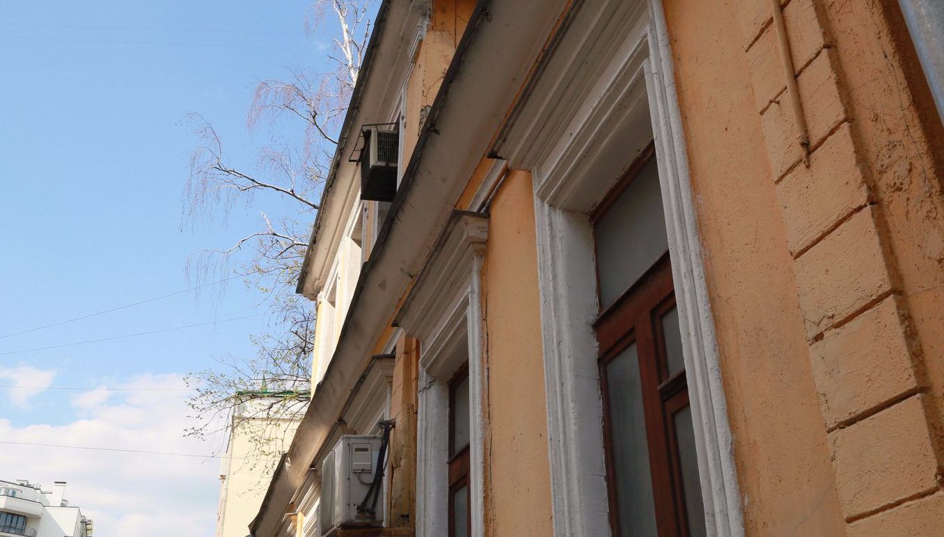 Комплекс ремонтных работ проведут в жилом доме в Таганском районе. Фото: сайт мэра Москвы