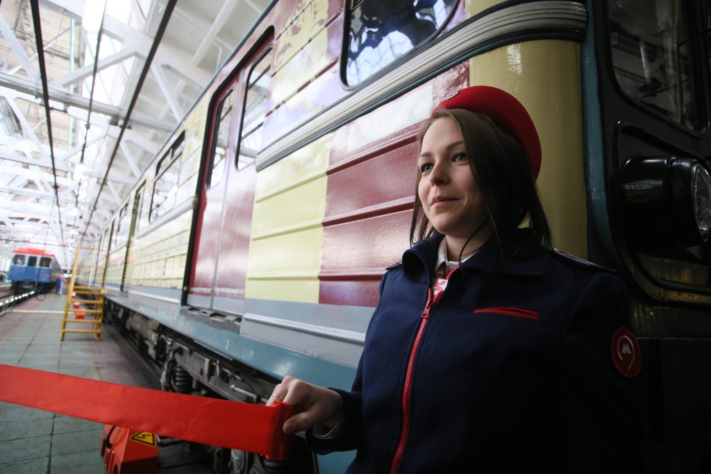 Женщины-машинисты дебютируют в московском метро зимой