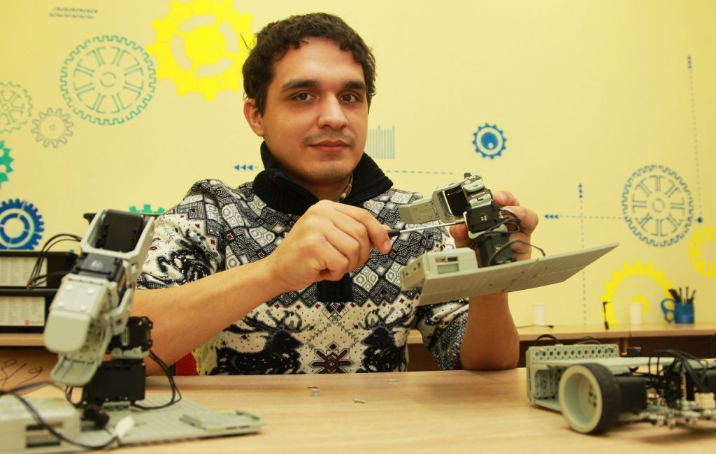 Юные москвичи покажут себя на международном турнире по робототехнике
