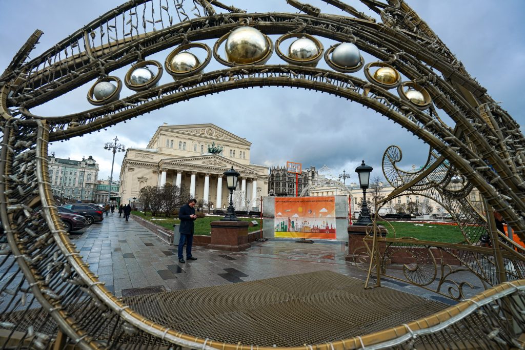 Москва получит четыре тысячи световых конструкций к Новому году