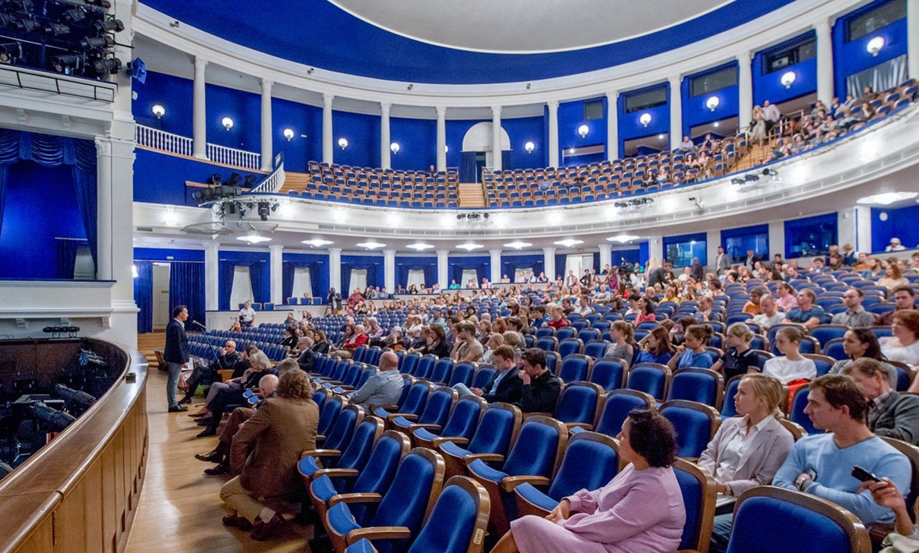 Театральную деятельность Всеволода Мейерхольда обсудили на онлайн-встрече на площадке Бахрушинского музея. Фото: сайт мэра Москвы