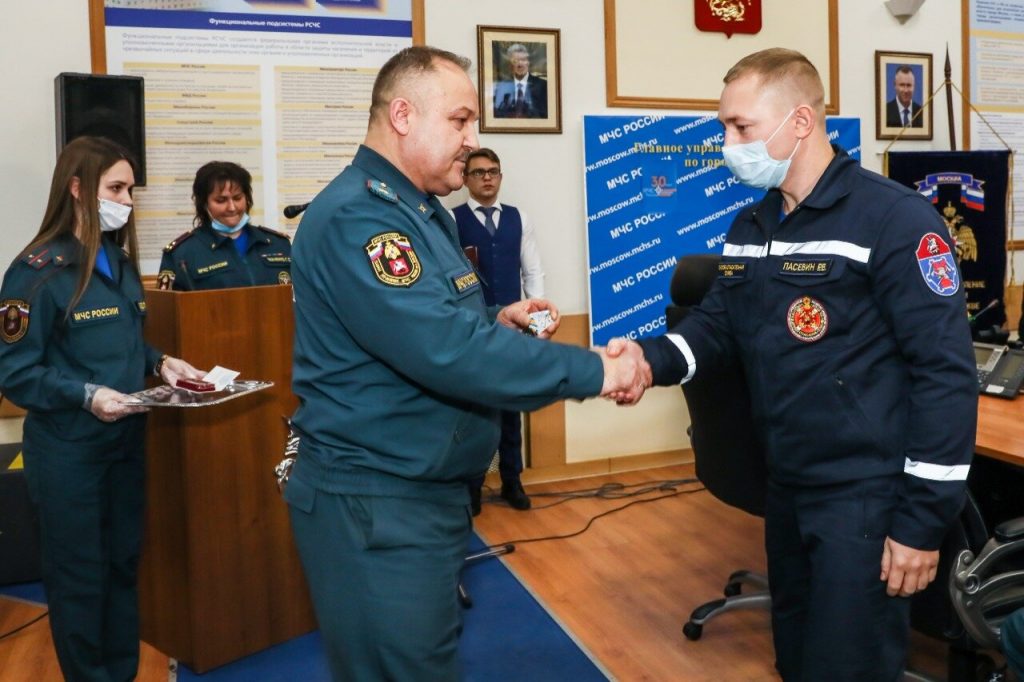 Работа московских спасателей отмечена МЧС России