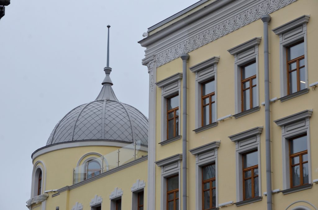 Девять жилых домов-памятников отреставрируют за счет субсидий Москвы