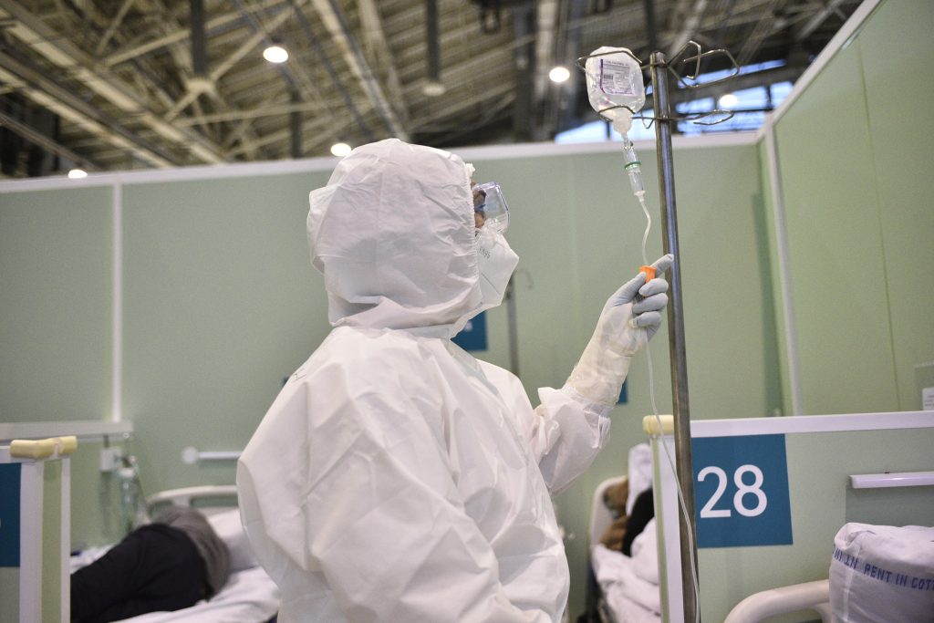Всего 1 787 заболевших коронавирусом обнаружили в Москве за сутки