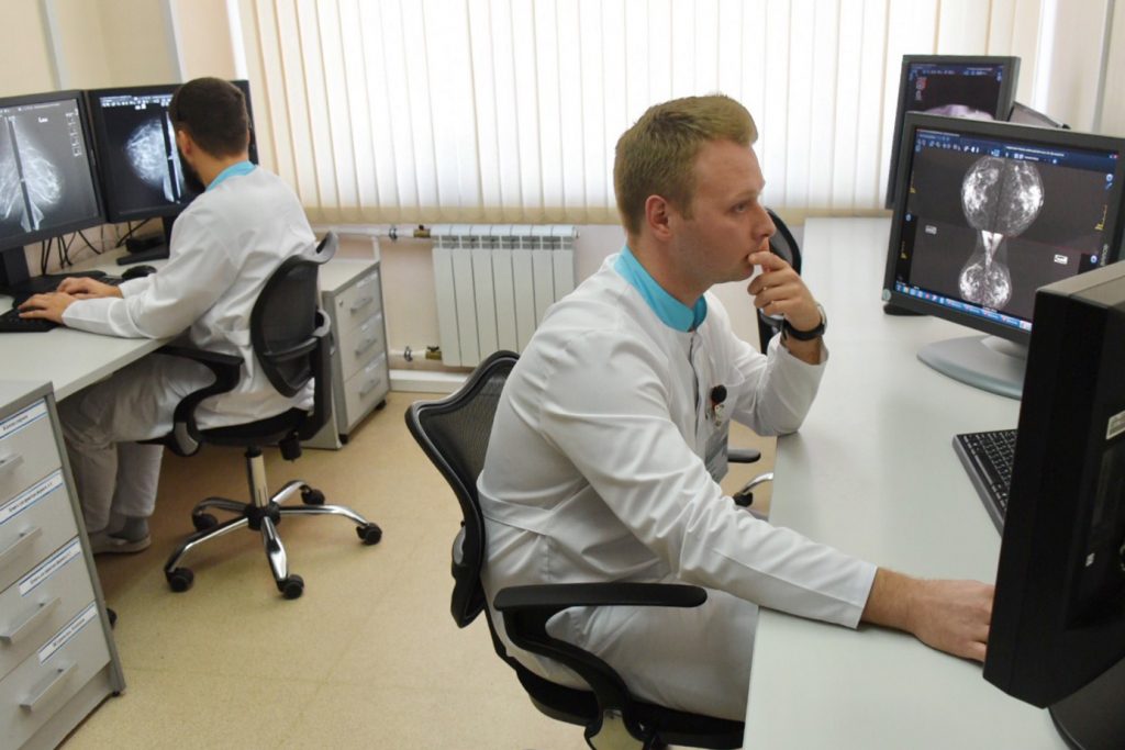 Более 30 новых аппаратов МРТ установят в больницах Москвы