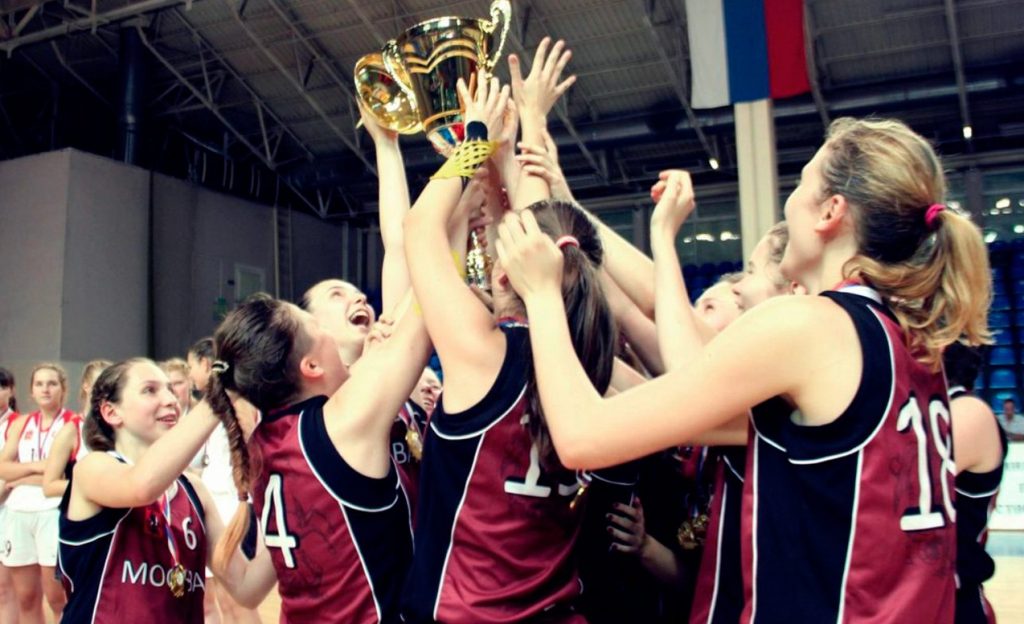 Команда по баскетболу Плехановского университета обыграла соперников