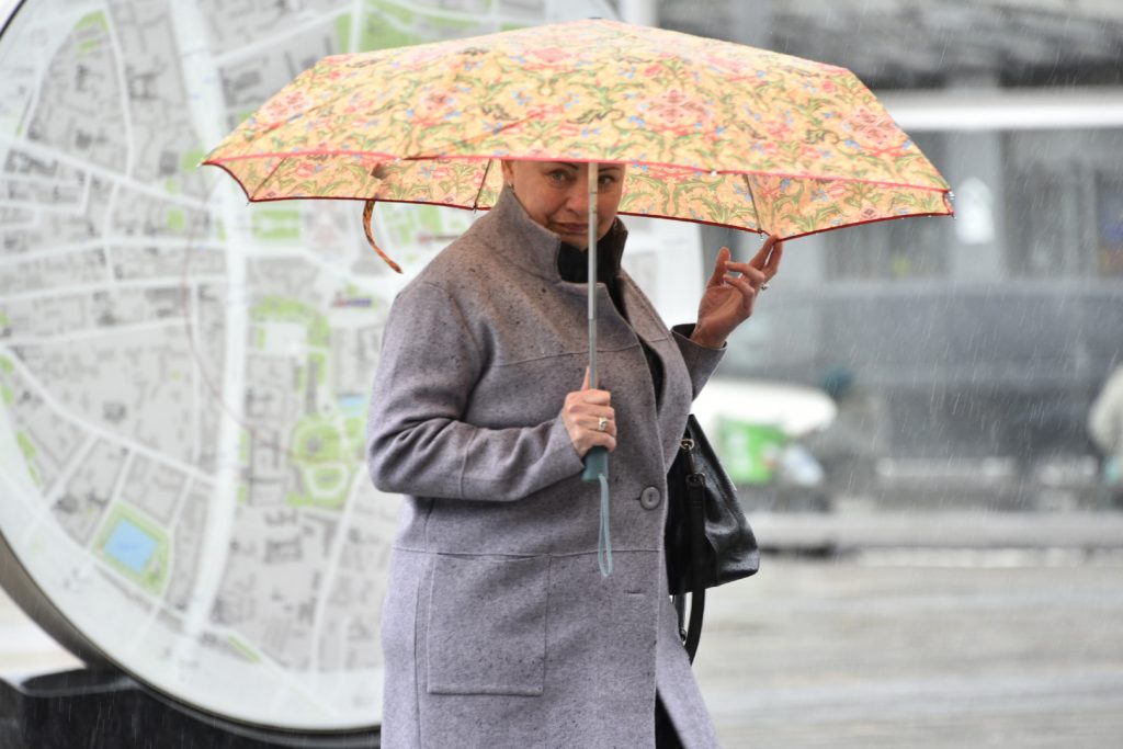 Москвичам пообещали дожди со вторника