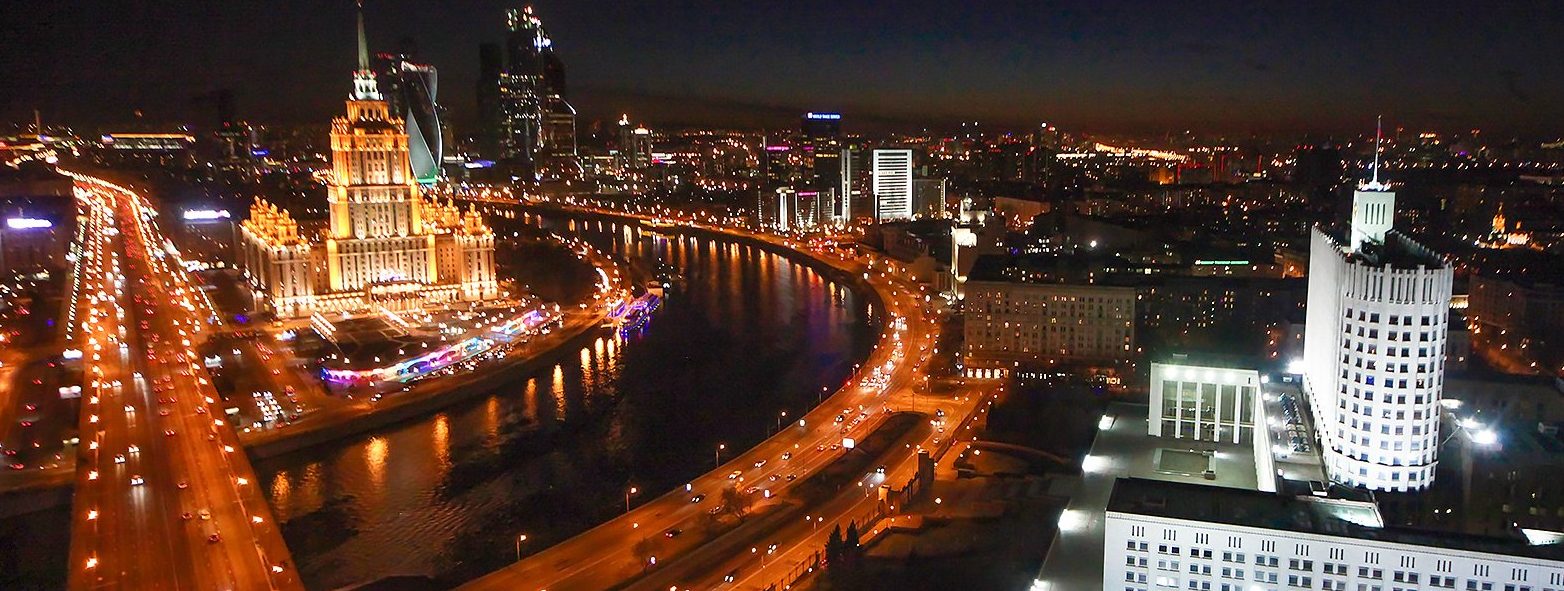Взгляд сверху: онлайн-экскурсию по высотным зданиям Москвы проведут в парке «Красная Пресня». Фото: сайт мэра Москвы