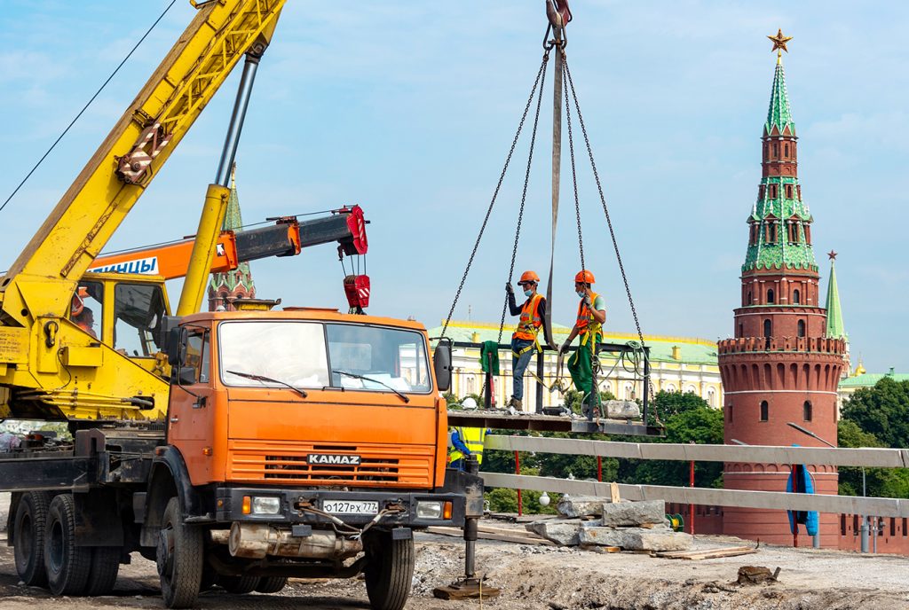 Капитальный ремонт Большого каменного моста завершат в концу лета. Фото: сайт мэра Москвы
