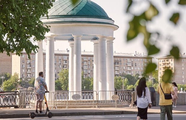 Реставрацию беседок-ротонд завершили в Парке Горького