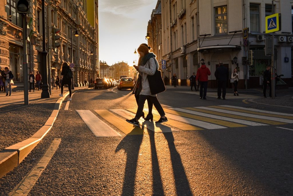 Диагональные пешеходные переходы в Москве обозначат пунктиром