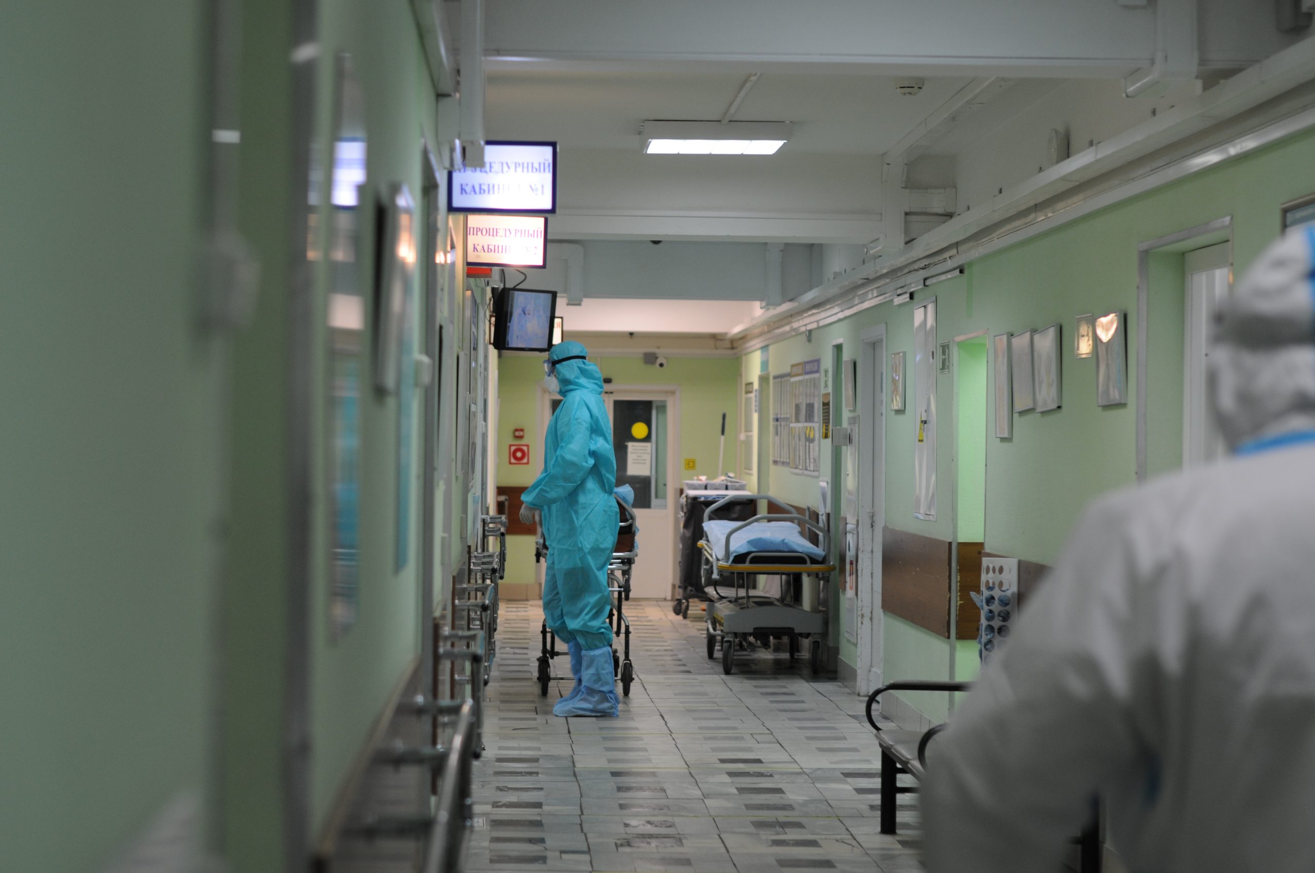 Почти 20 тысяч жителей России с COVID-19 госпитализировали. Фото: Светлана Колоскова, «Вечерняя Москва»