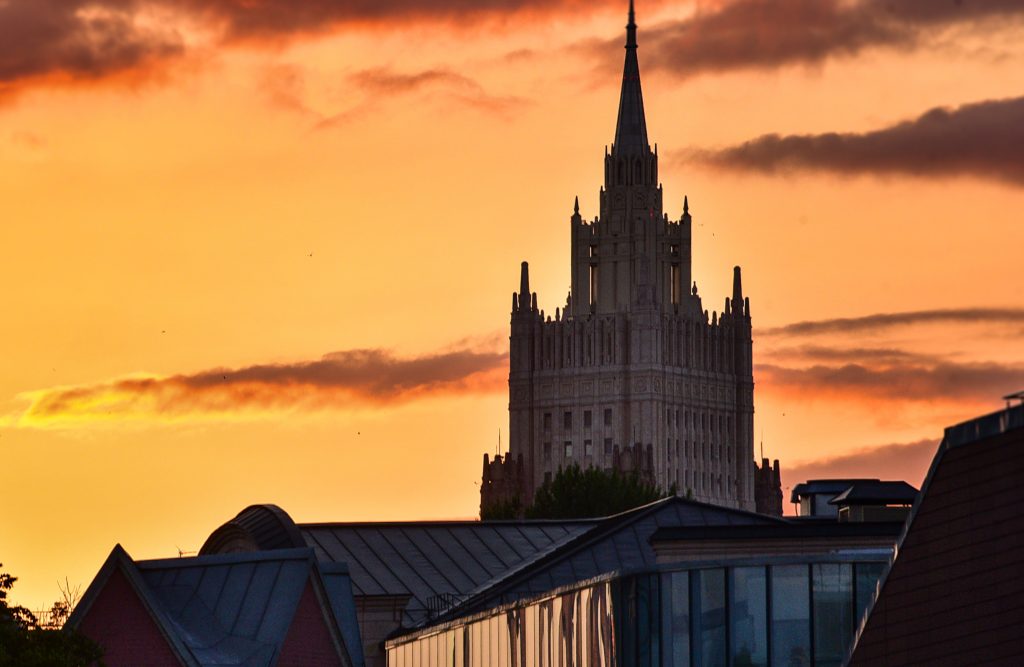 Жителей Москвы предупредили о высоких ночных температурах