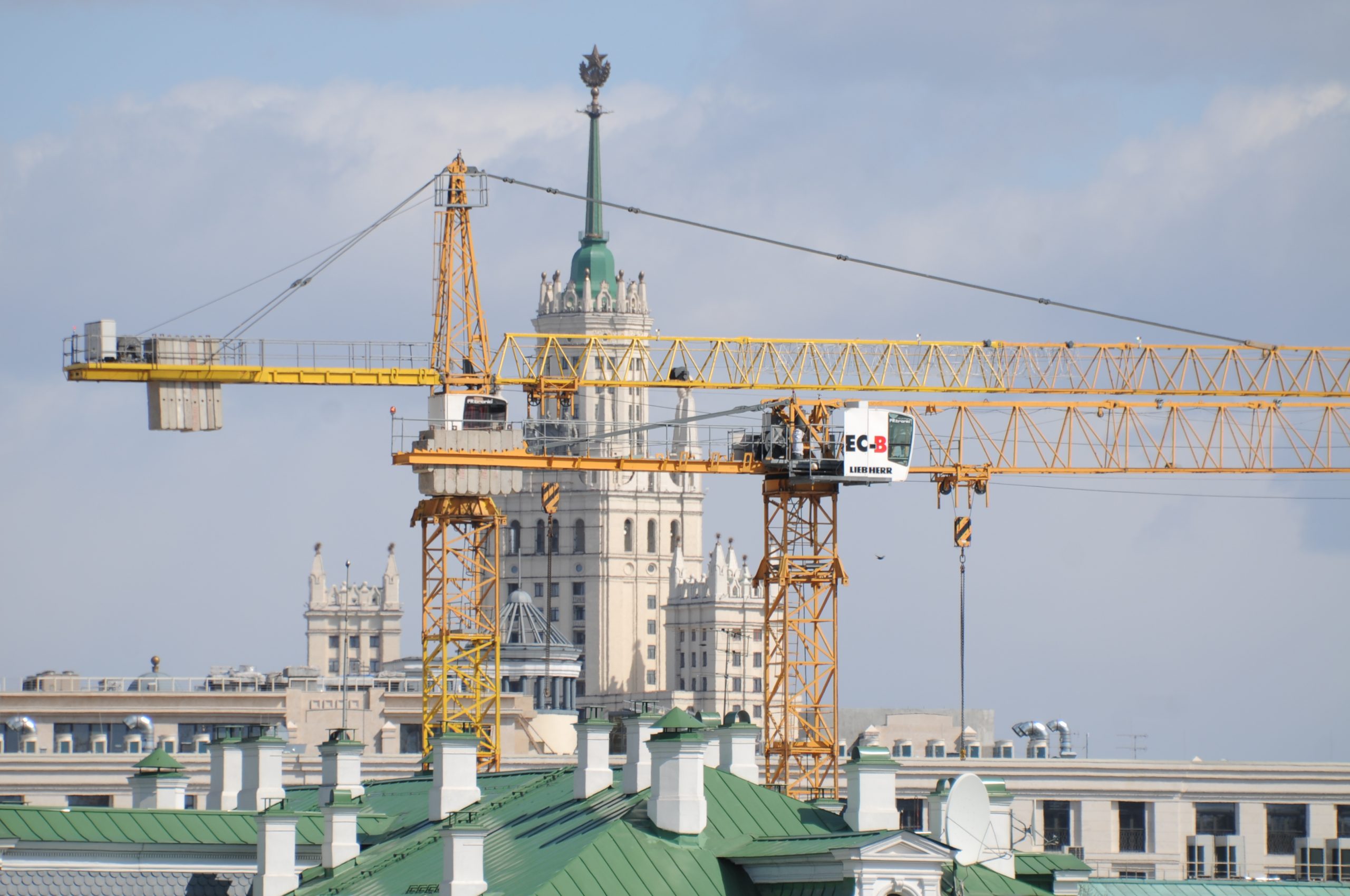 Выставка фотографий о строительстве Москвы открылась в центре столицы. Фото: Светлана Колоскова, «Вечерняя Москва»