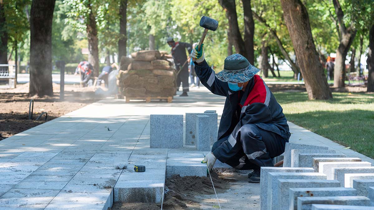 Комплексное благоустройство проведут во дворах Мещанского района. Фото: сайт мэра Москвы