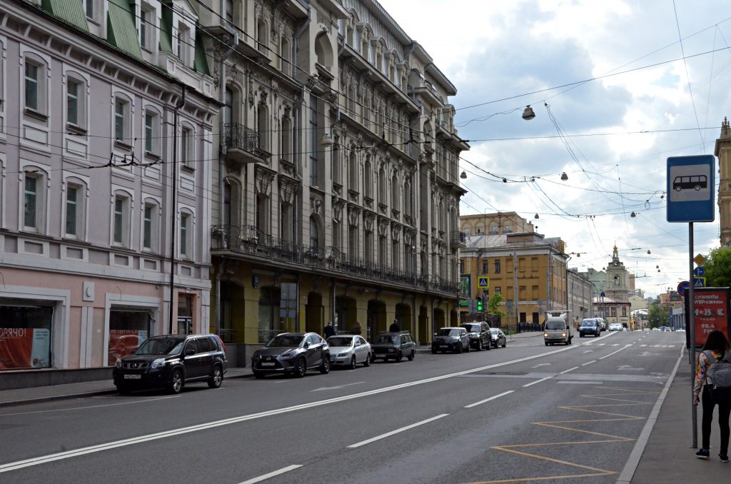 Среди голосующих онлайн москвичей разыграют 20 квартир и 100 автомобилей