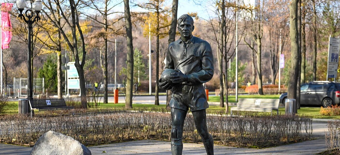 Памятник футболисту Льву Яшину приведут в порядок. Фото: сайт мэра Москвы