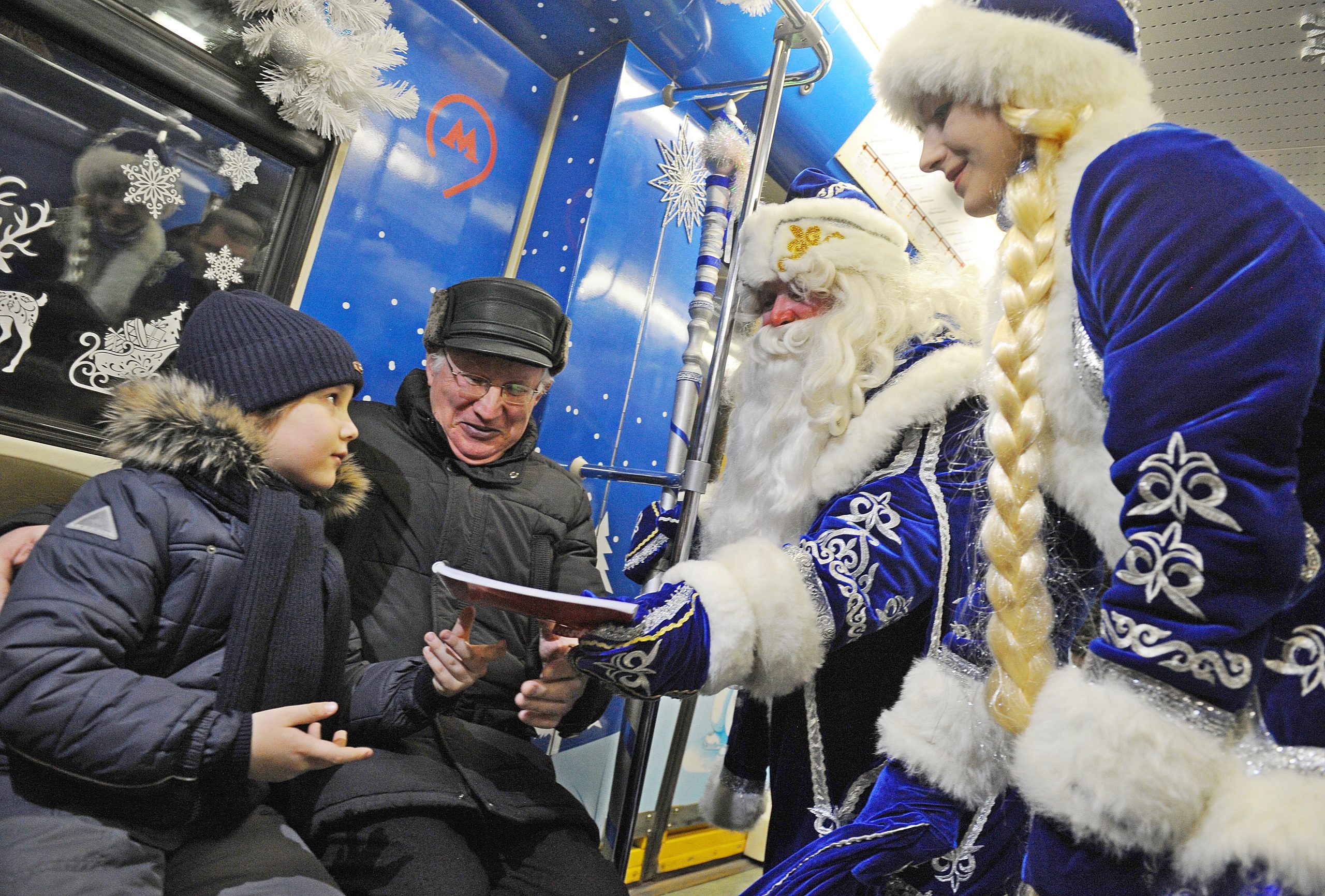 Новогодние поезда запустят на шести линиях столичного метрополитена. Фото: Александр Кожохин, «Вечерняя Москва»