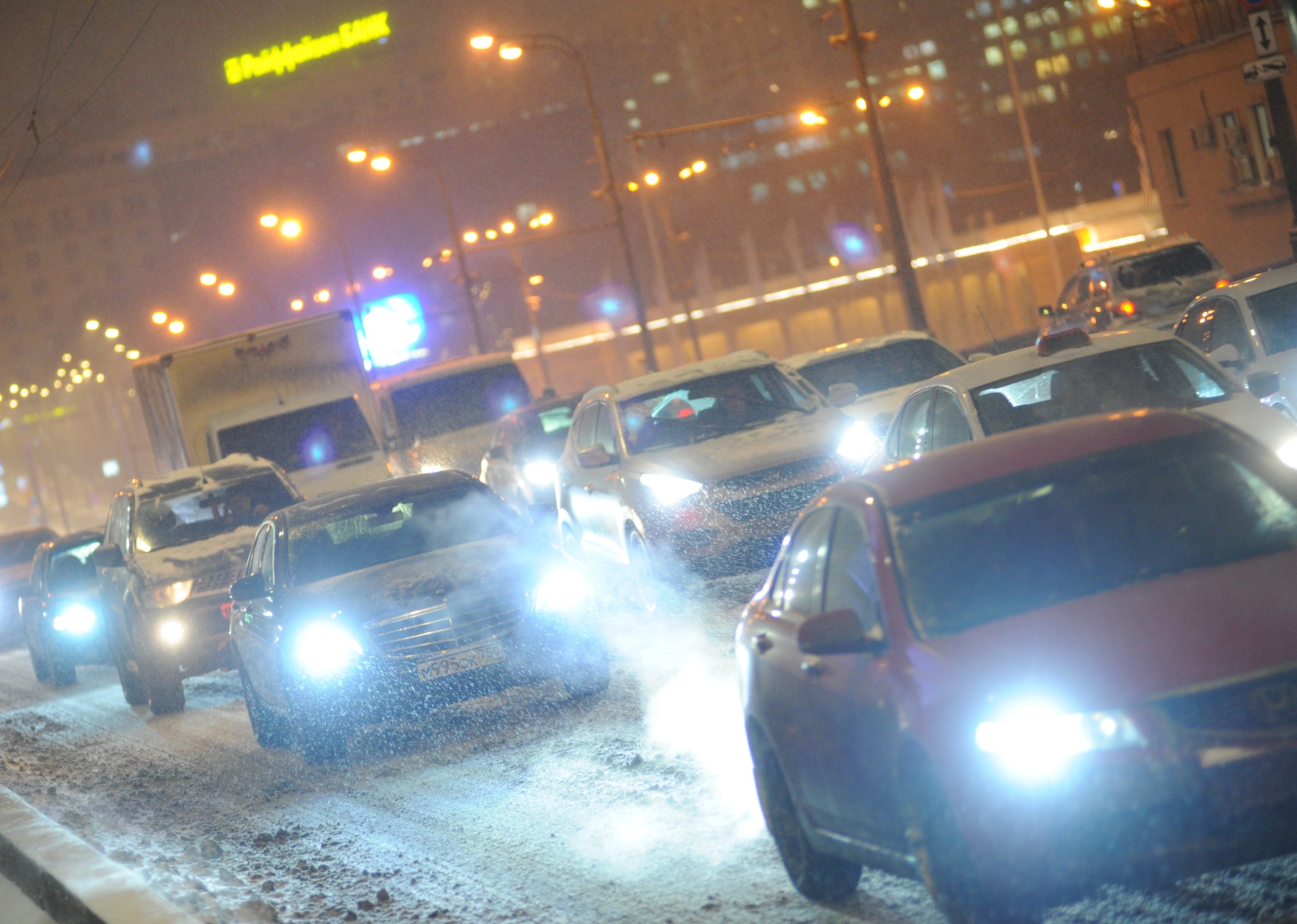 Автомобилистов Москвы предупредили о вечерних пробках пятницы. Фото: Александр Кожохин, «Вечерняя Москва»