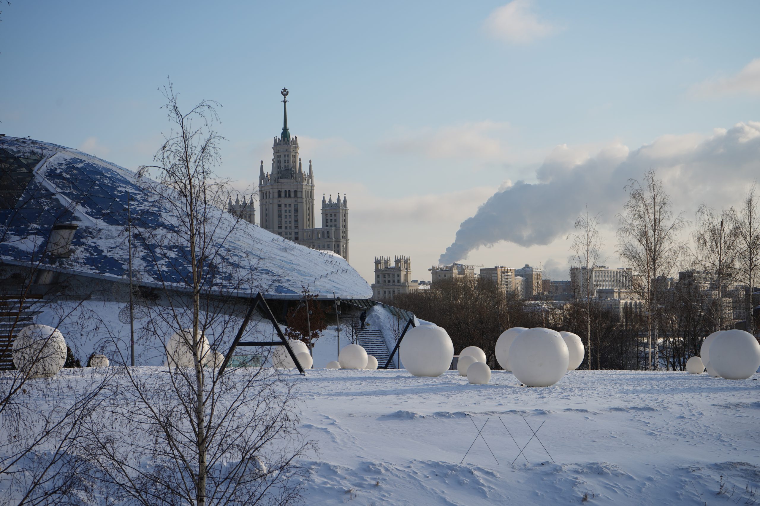 Жителям столицы рассказали о рекордно низком атмосферном давлении в столице 31 января. Фото: Анна Быкова