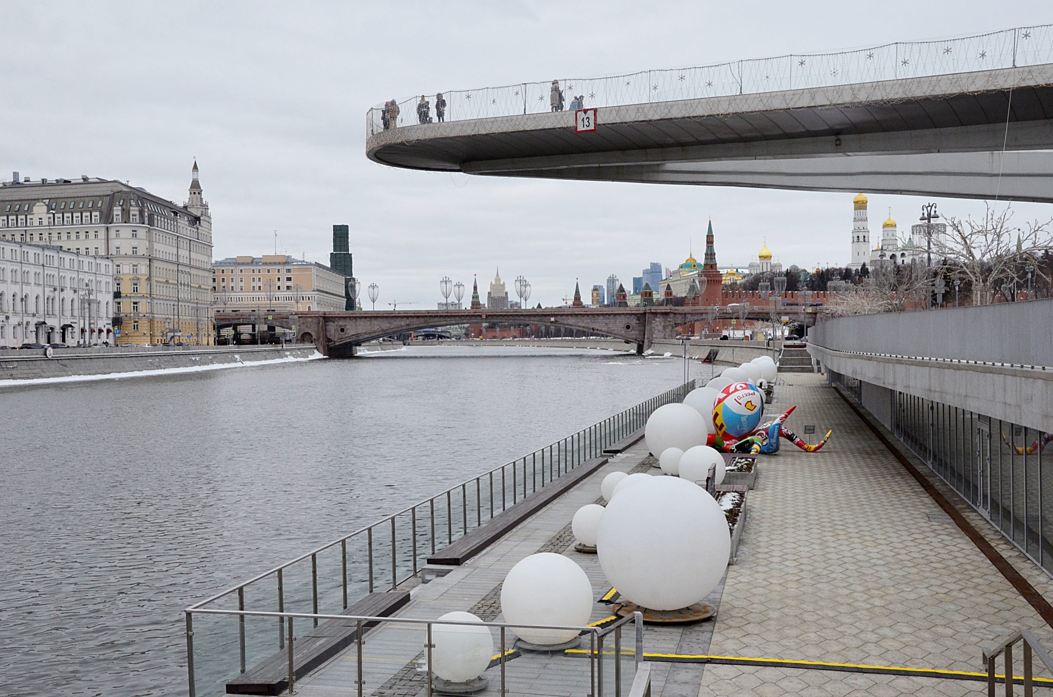 Причал зарядье москва москворецкая набережная фото