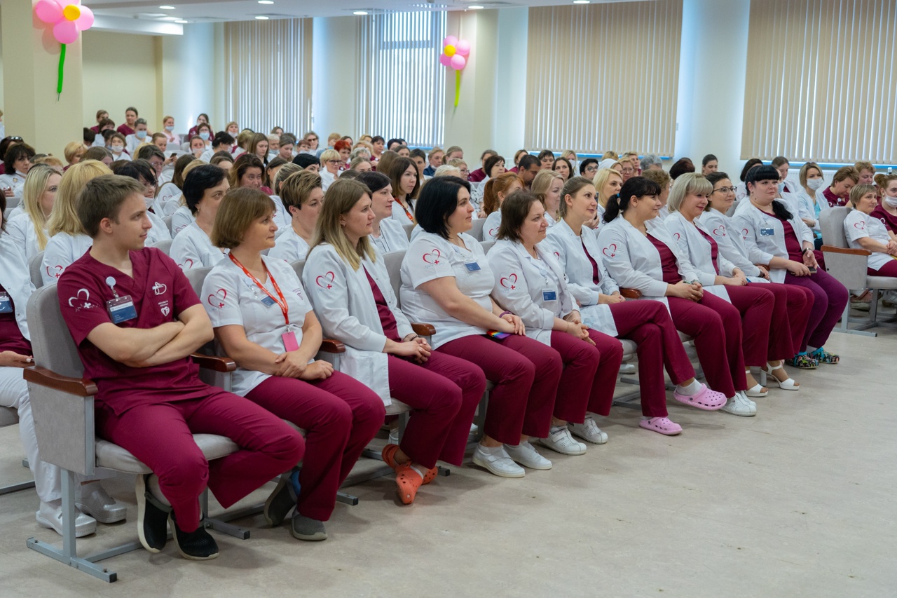 День медсестры отметили в Морозовской больнице. Фото взято с официальной страницы медицинского учреждения в социальных сетях