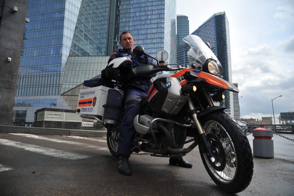 Спасатели на мотоциклах 1 мая приступят к патрулированию улиц Москвы