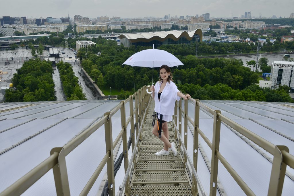 Чемпионка мира по эстетической гимнастике посетила экскурсию по олимпийскому комплексу «Лужники»