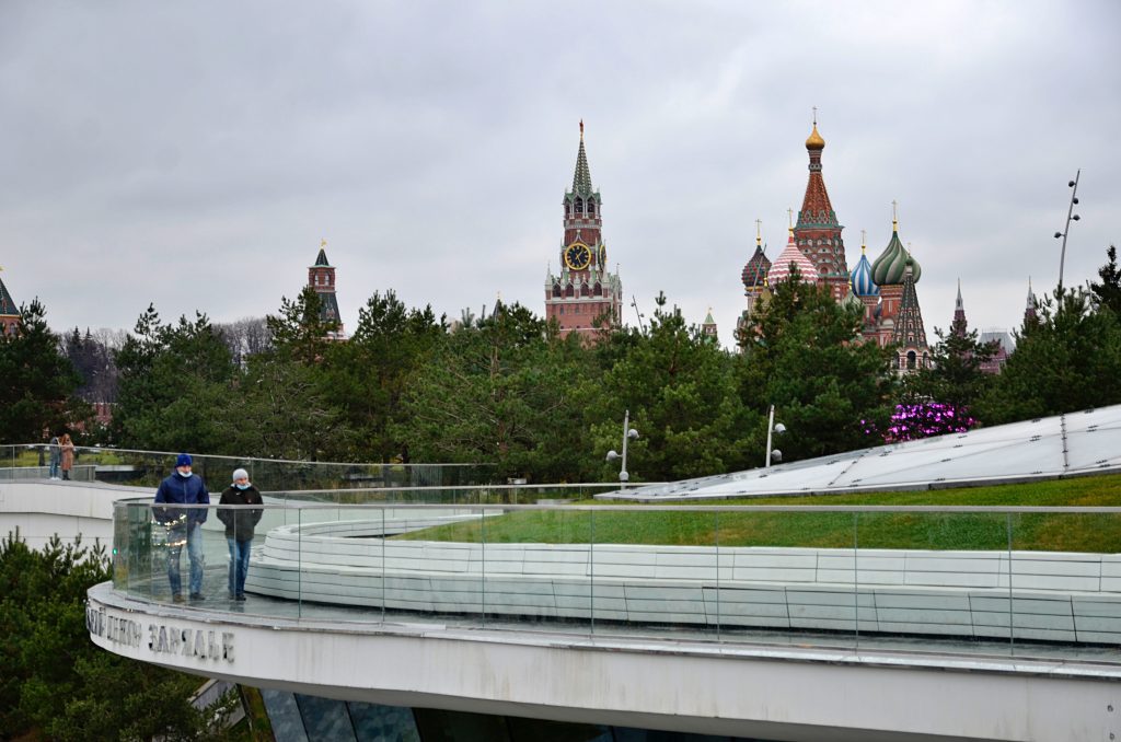В московских парках открылись площадки фестиваля «Модная столица»