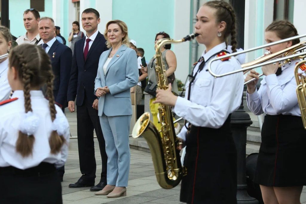 Сенатор Святенко: Знакомство с памятными местами Москвы должно стать частью патриотического воспитания