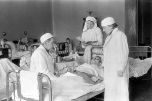 В годы Великой Отечественной больница принимала москвичей, пострадавших при бомбежках, а также служила госпиталем для тяжелораненых бойцов. Фото предоставила пресс-служба Первой Градской больницы