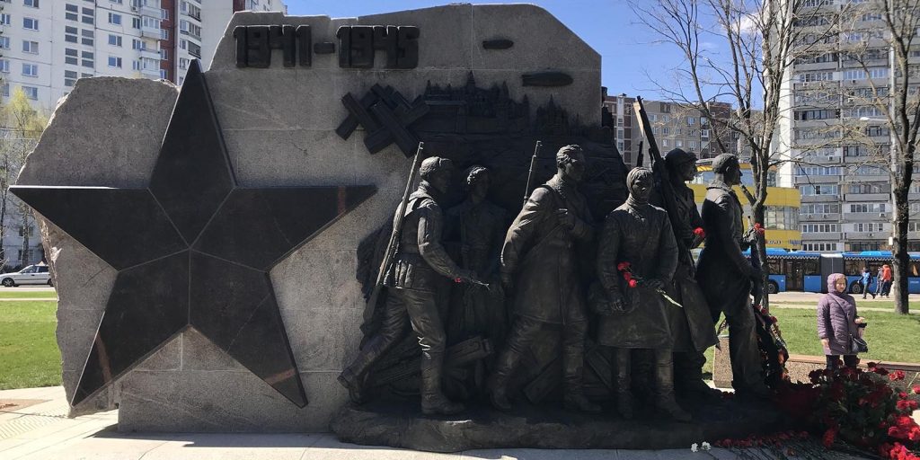 Увековечение: четыре памятника установили в честь выдающихся людей установили в Москве