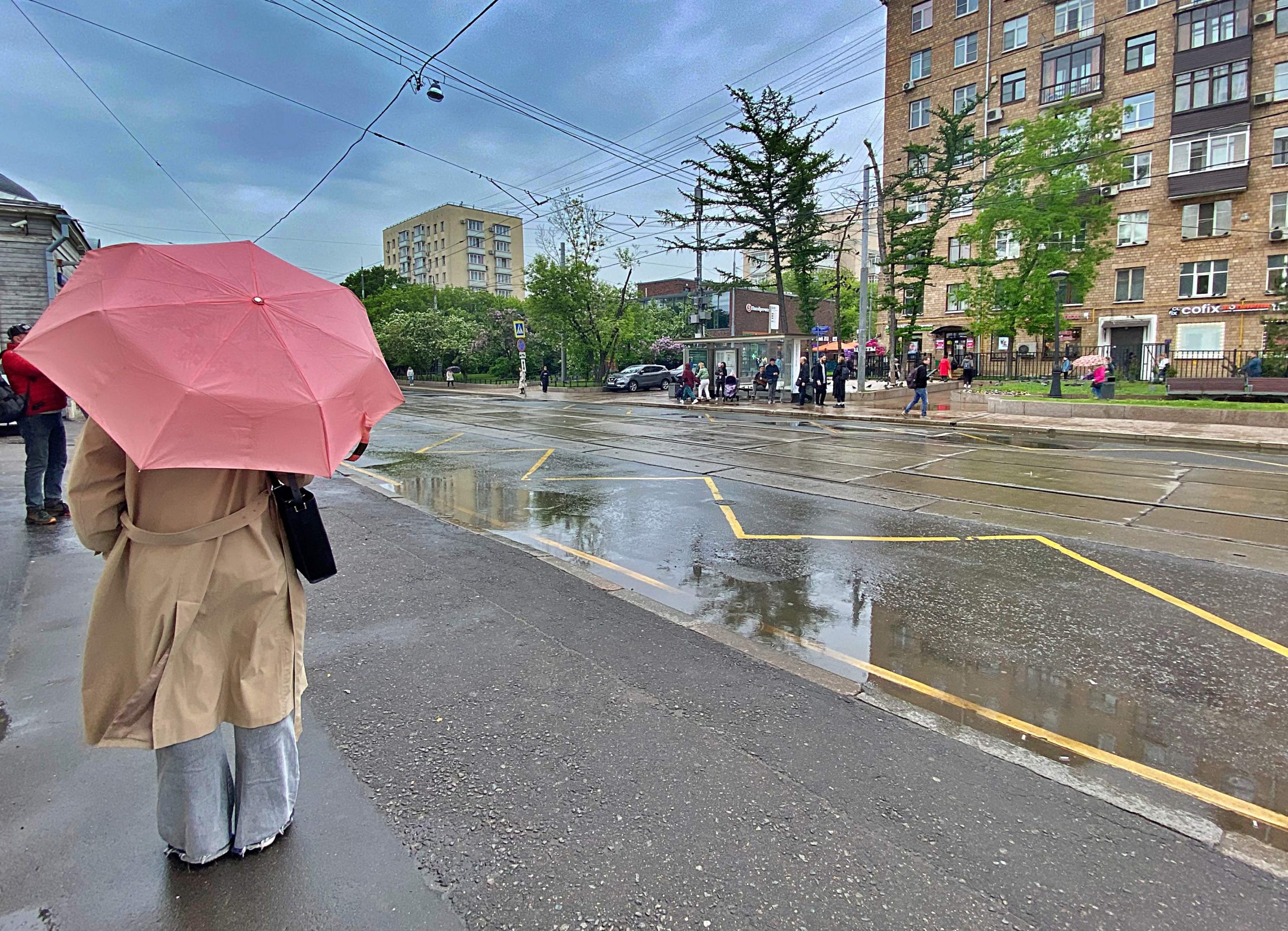 Дождь в москве. Дождливый день. Ливень. Небольшой дождь.