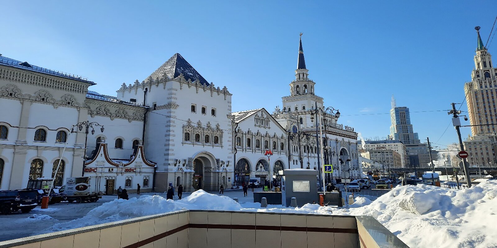 Завершилась реставрация золотого дракона с башни Казанского вокзала. Фото: сайт мэра Москвы