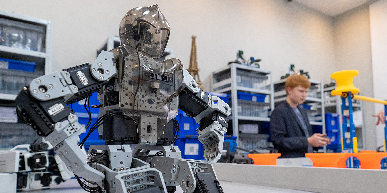 Благодаря специалистам вуза москвичи познакомятся с робототехникой и трехмерным моделированием. Фото: сайт мэра Москвы