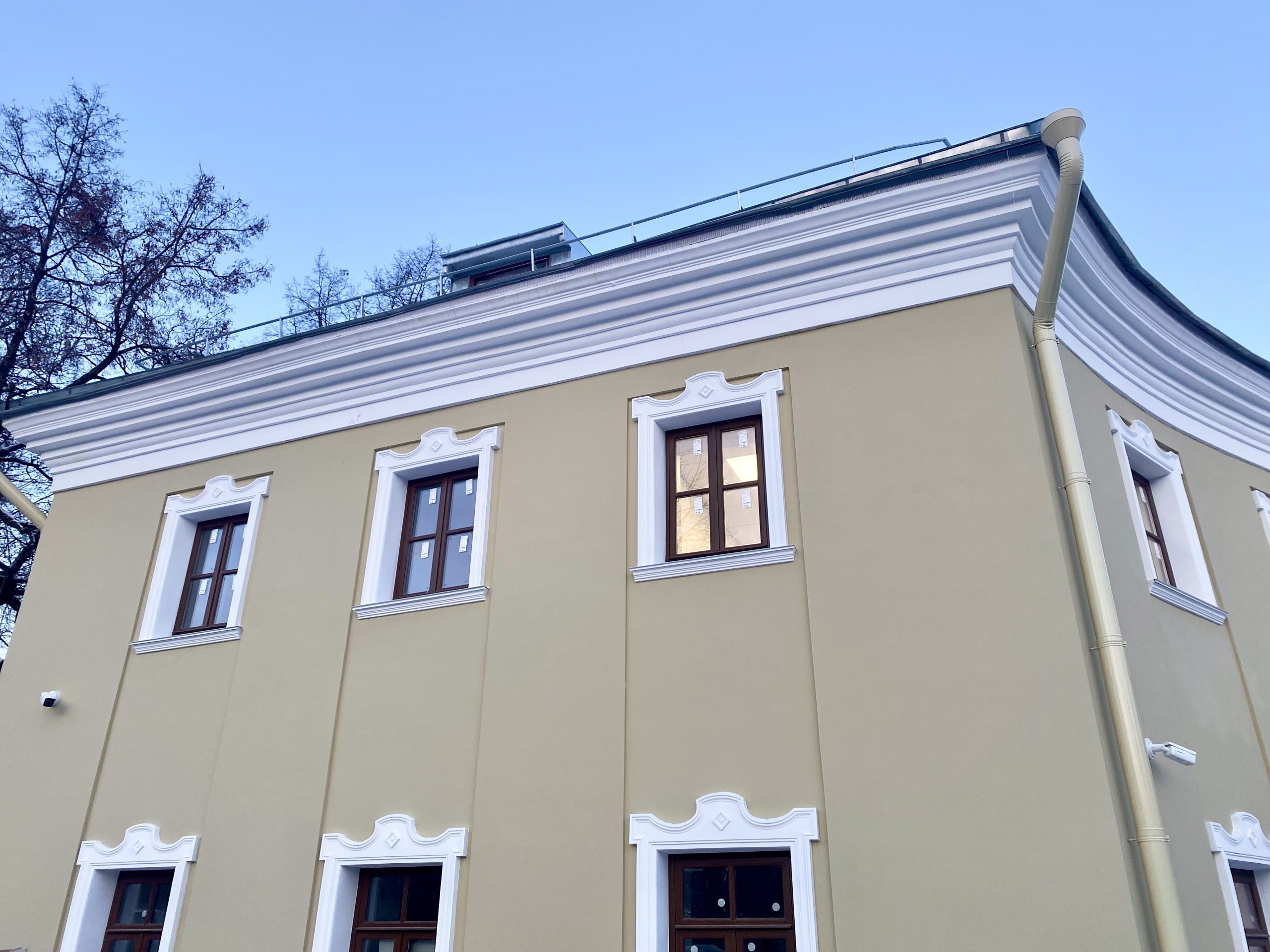 Реставрацию завершили по адресу: улица Старая Басманная, дом 15А, строение 15. Фото: пресс-служба Мосгорнаследия