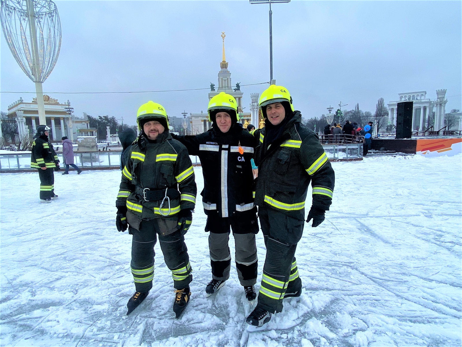 Доски, палки и лук: операторы, спасатели и пожарный о спорте и правилах  безопасности