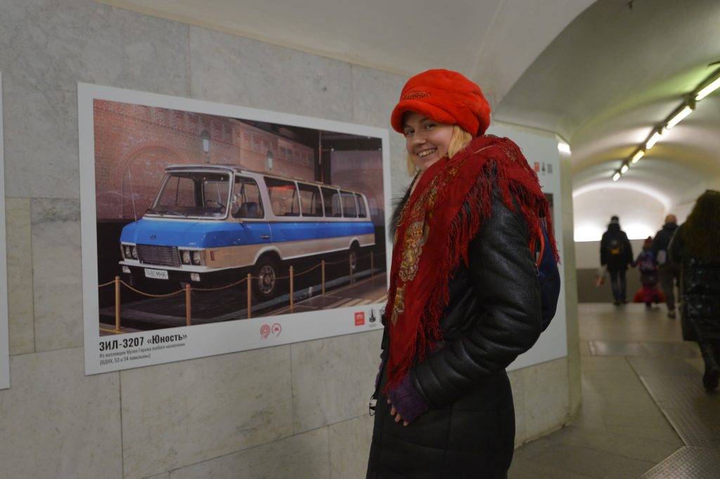 Пассажиры метро увидят авто императора и президента