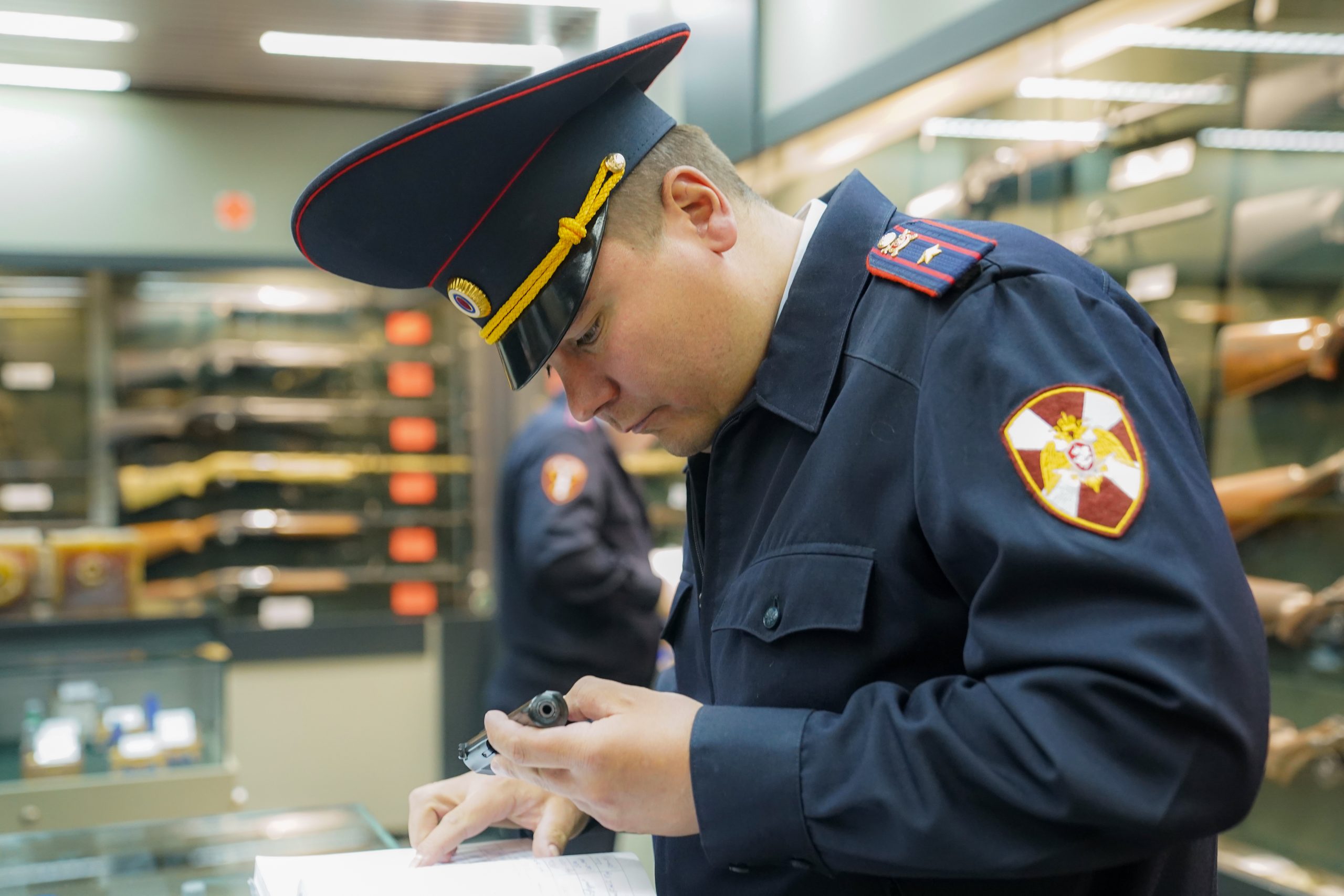 Более трёх тысяч нарушений законодательства в сфере оборота гражданского  оружия выявила Росгвардия в Москве