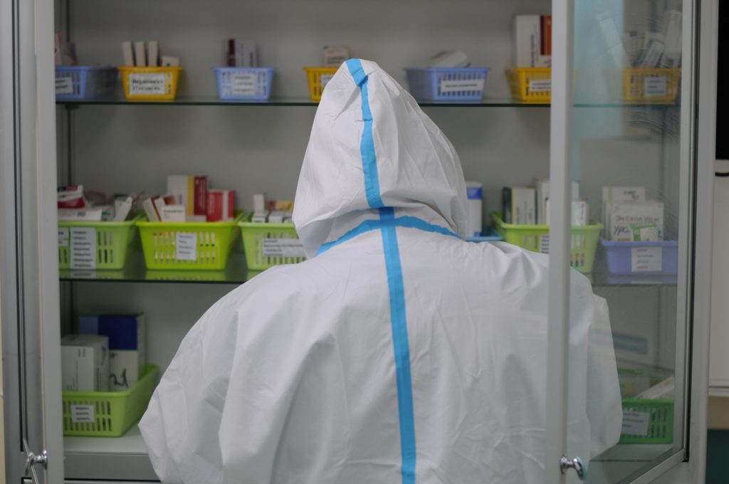 Врачи выявили более семи тысяч новых случаев коронавируса за сутки