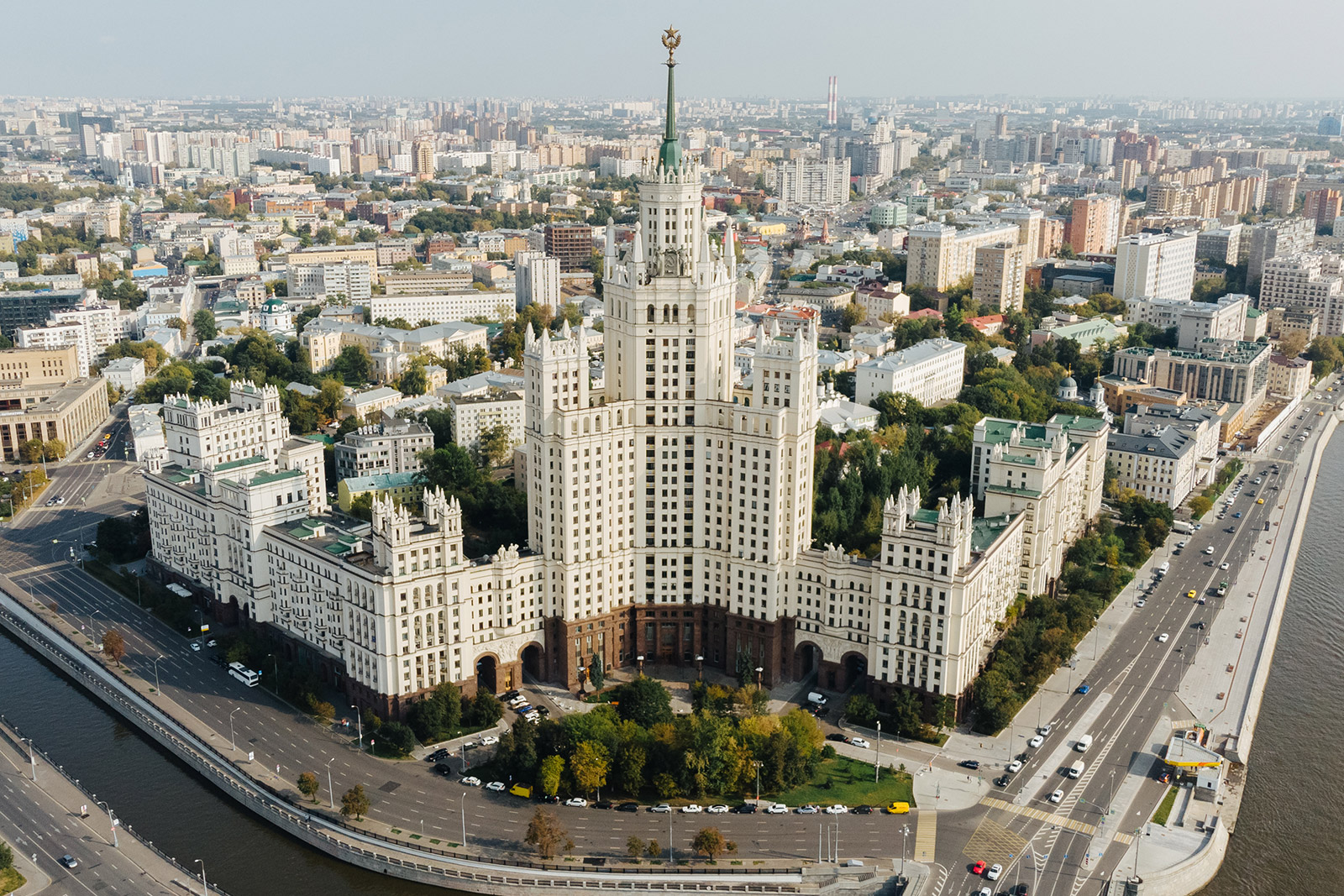 При помощи интерактивной карты пользователи смогут посетить знаковые места, которые тесно связаны с жизнью и творчеством автора. Фото: сайт мэра Москвы